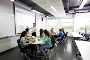 Stamford-University-Oriental-Day-Laureate-Program